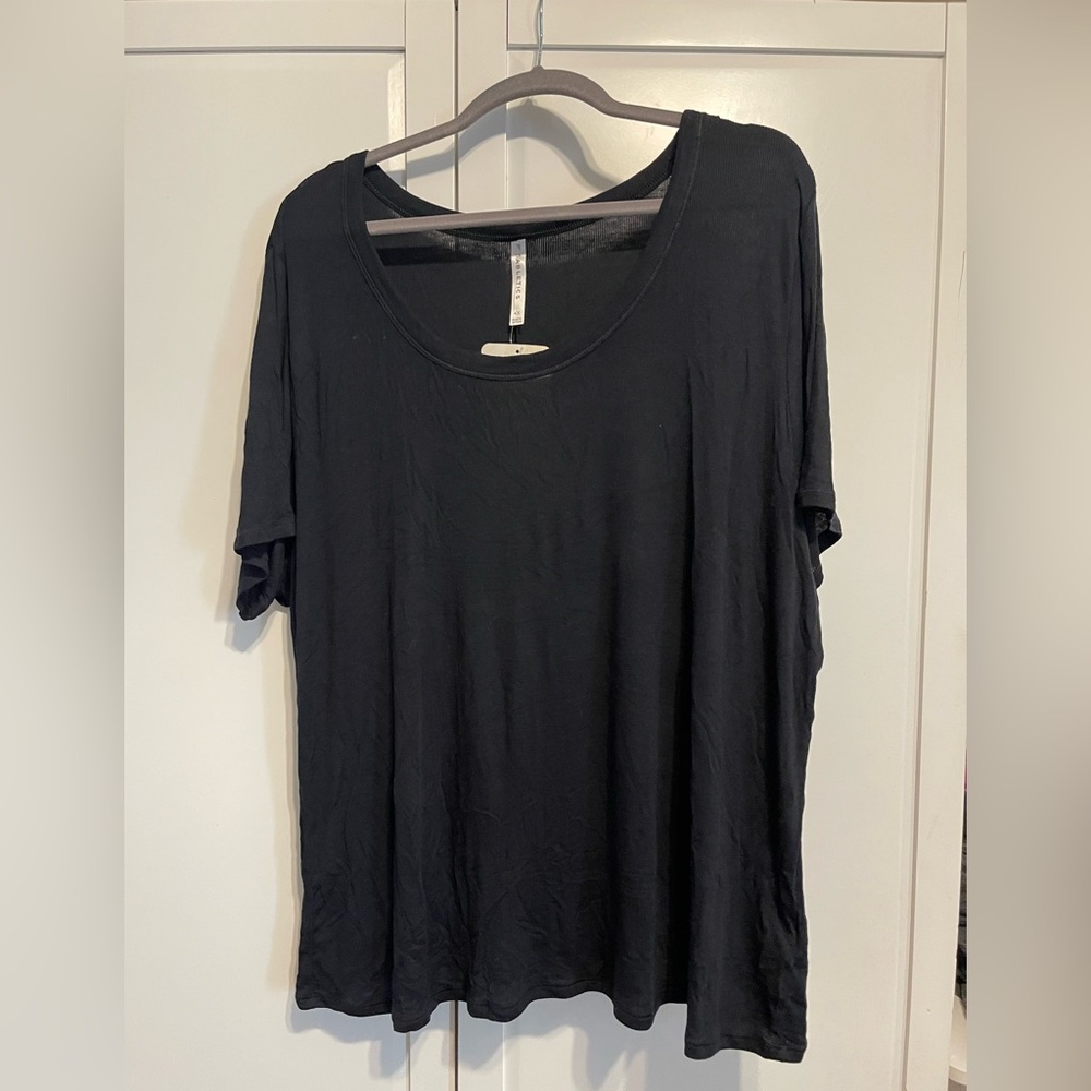 Fabletics Tee